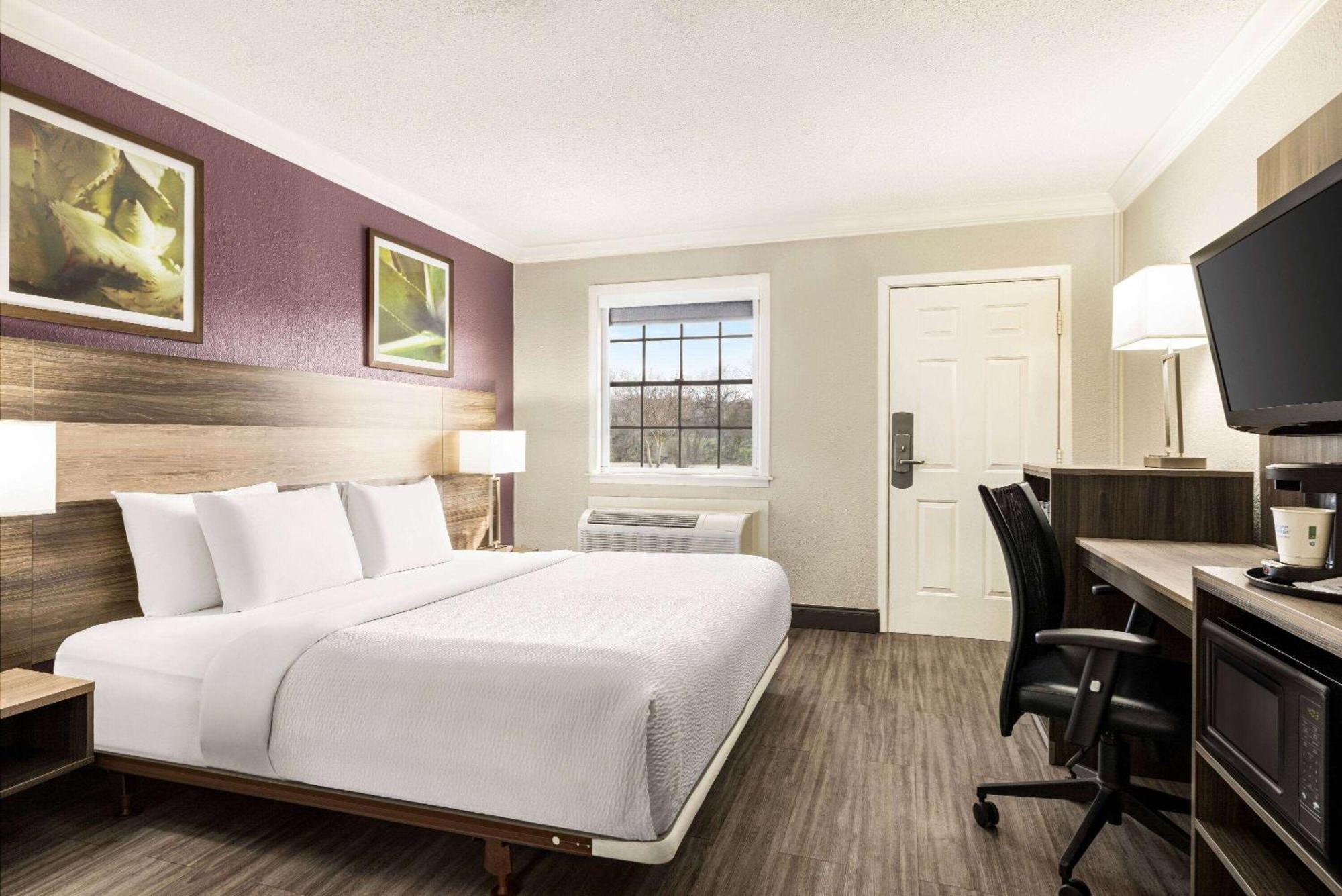 La Quinta Inn By Wyndham San Antonio Lackland Exteriér fotografie