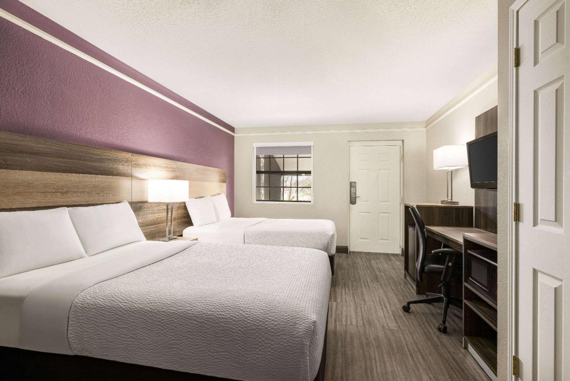 La Quinta Inn By Wyndham San Antonio Lackland Exteriér fotografie